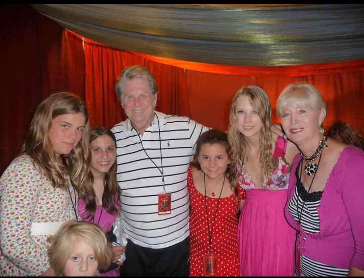 Dakota Rose and her family photo