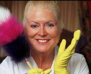Kim Woodburn's photo 