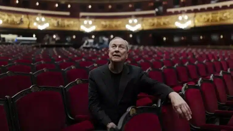Robert Wilson
