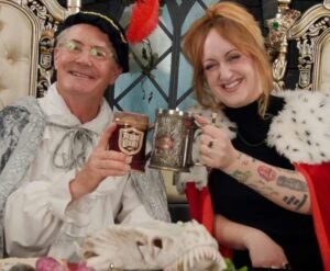 Kyle MacLachlan Guests on “Royal Court”