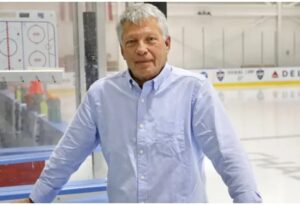 Larry Brooks passed away from cancer at age 75.